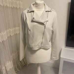 Chic Cream Leather Moto Jacket